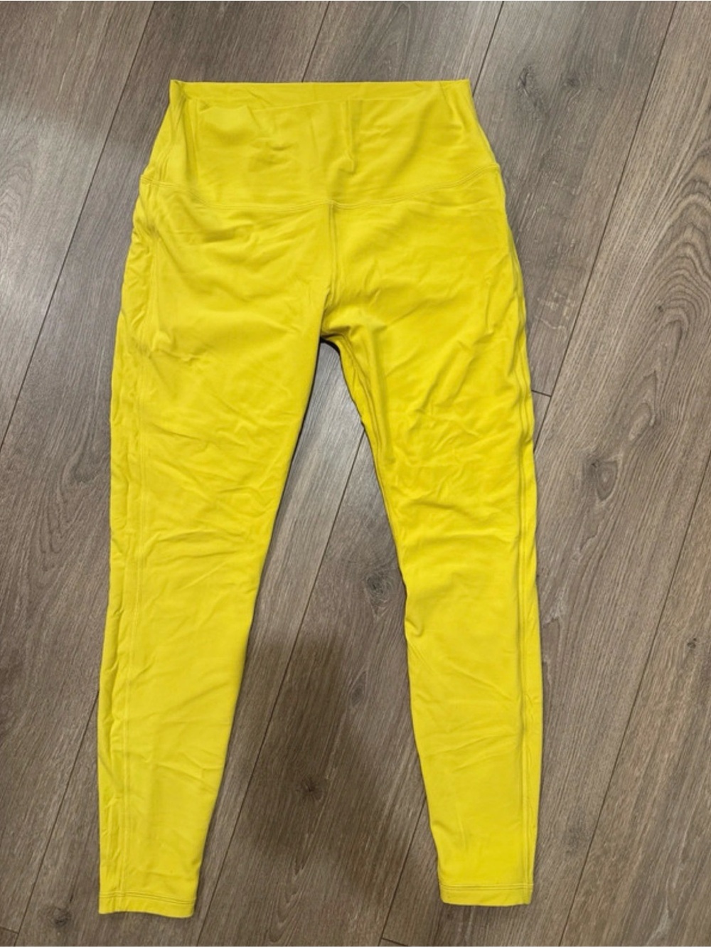 Chartreuse green Lululemon align leggings 28